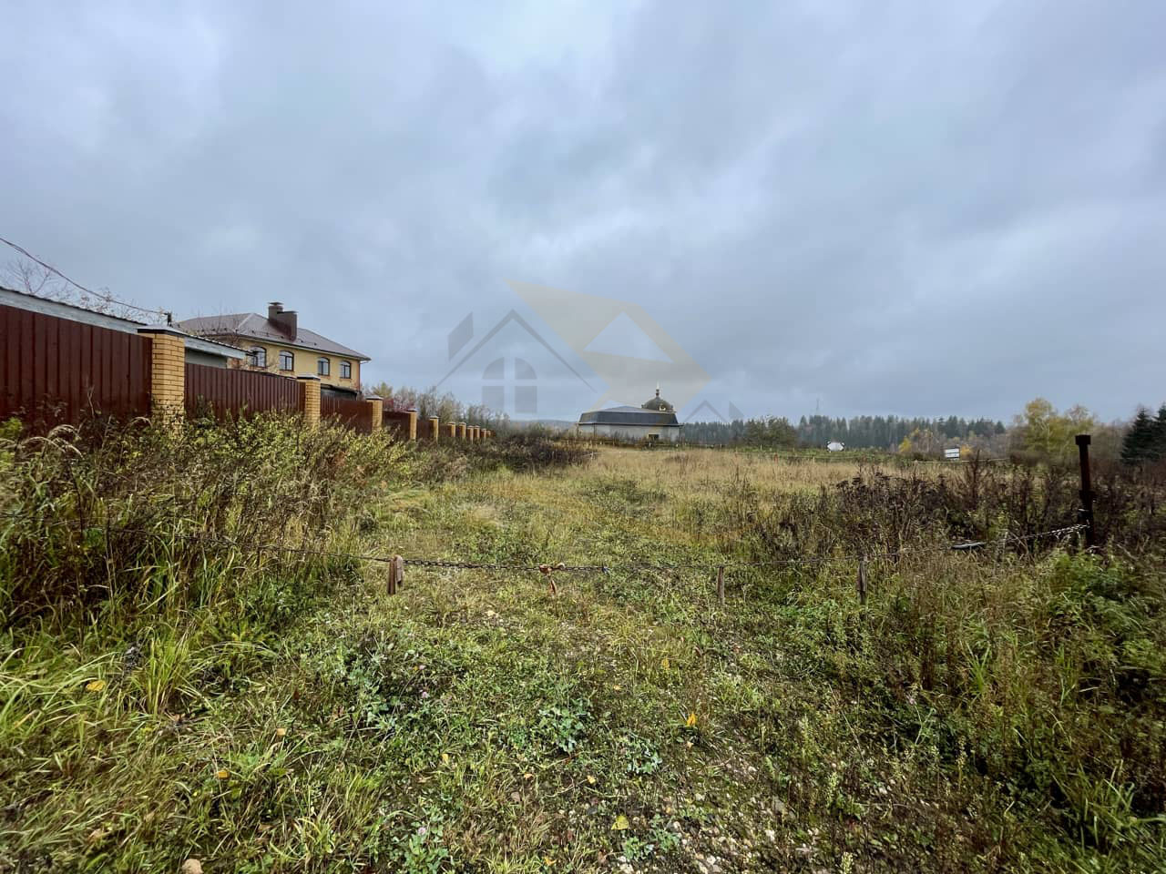 Панорамный участок 9 соток с газом и электричеством в деревне Новинки / 1700000 руб. / КварталСити